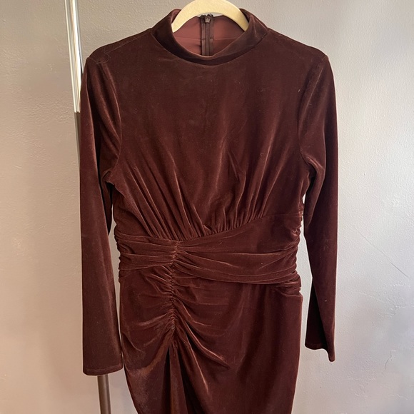 Express velvet bodycon mini dress - Picture 4 of 4